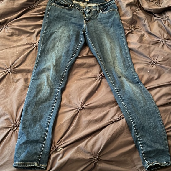 Levis 710 Super Skinny - Picture 2 of 4